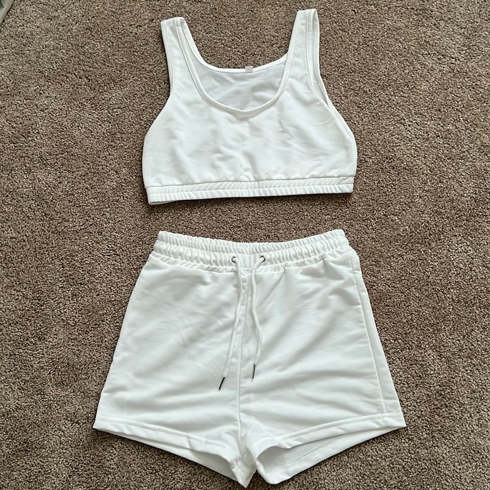 NWOT 2 piece set